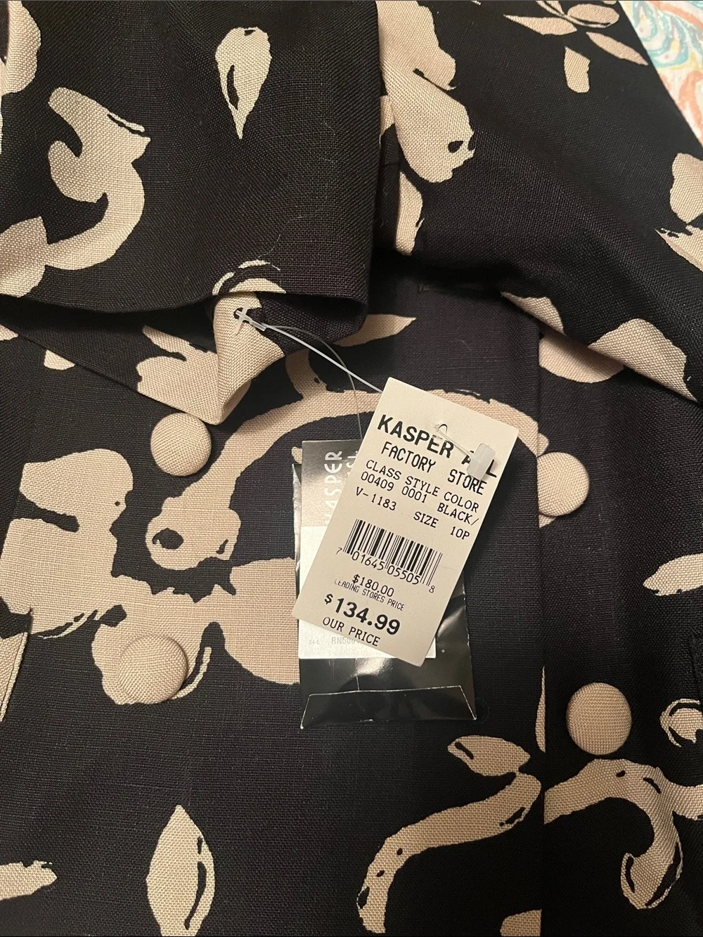 Black and Cream Floral Short Sleeve Blazer